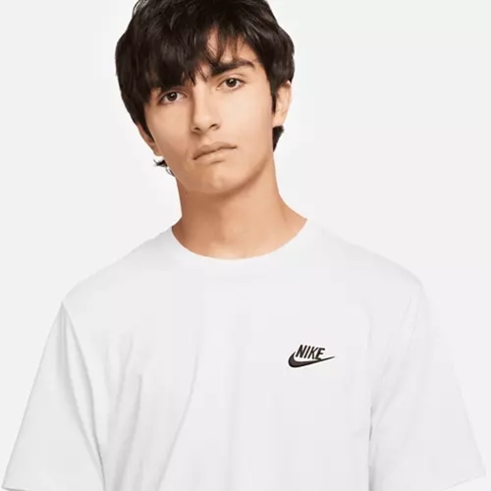 Nike Men's White T-Shirt With Embroidered Logo Size Large - Picture 3 of 9